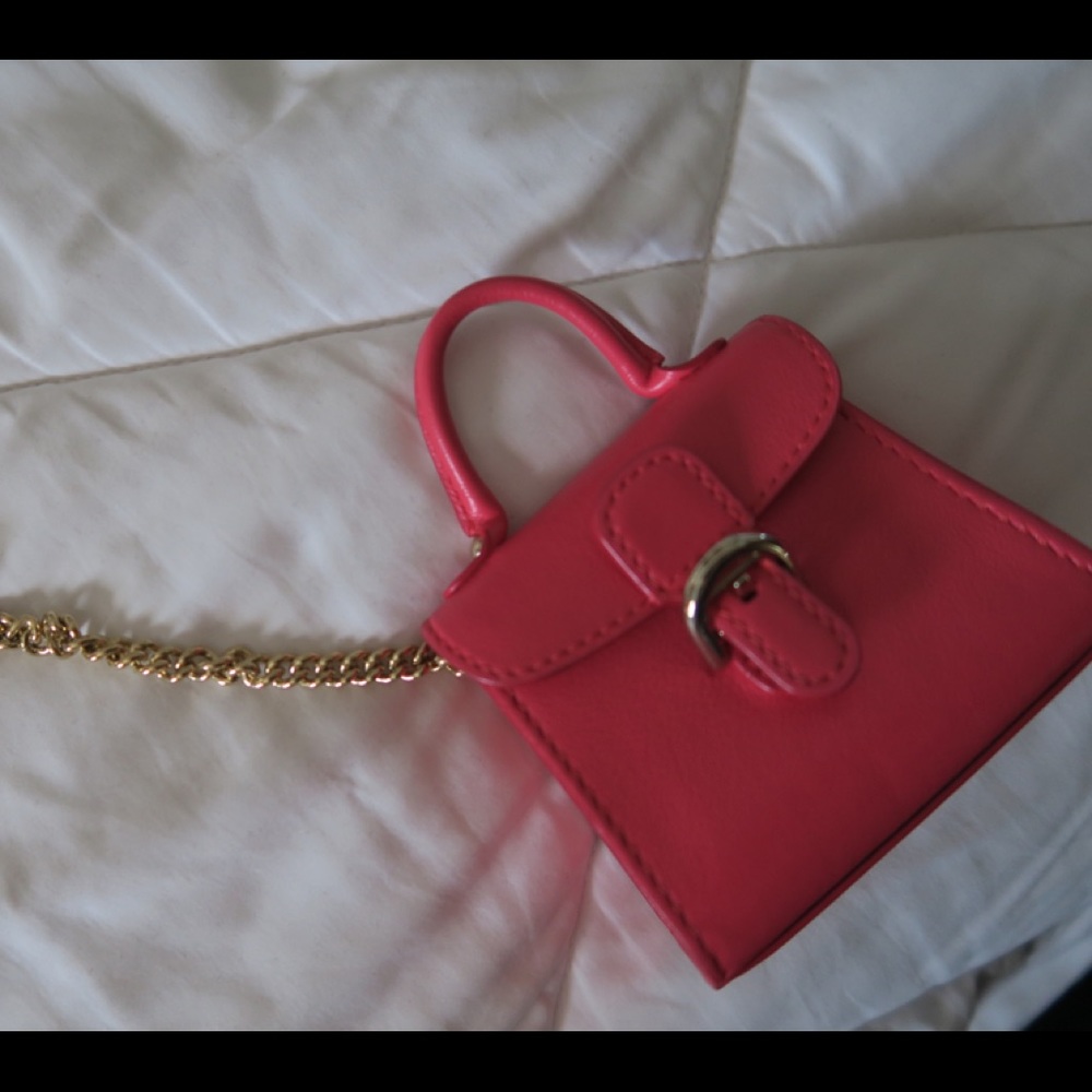 Delvaux mini